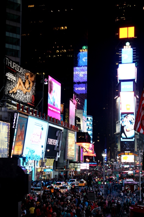 ���-����